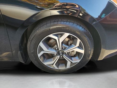 Used 2021 Kia Forte LXS image 31