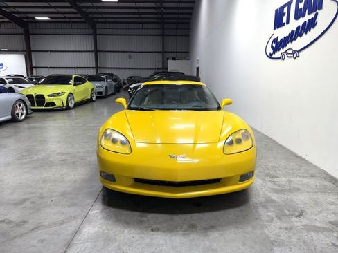 Used 2007 Chevrolet Corvette Coupe w/ Preferred Equipment Group RWD image 7