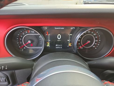 Used 2021 Jeep Wrangler Unlimited Rubicon w/ Cold Weather Group image 33