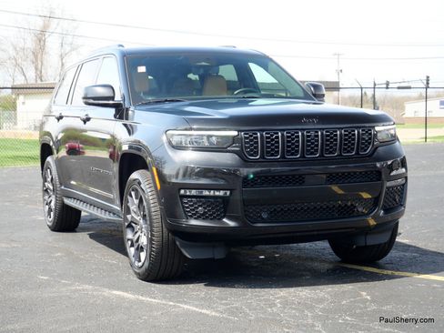 Used 2025 Jeep Grand Cherokee L Summit image 18
