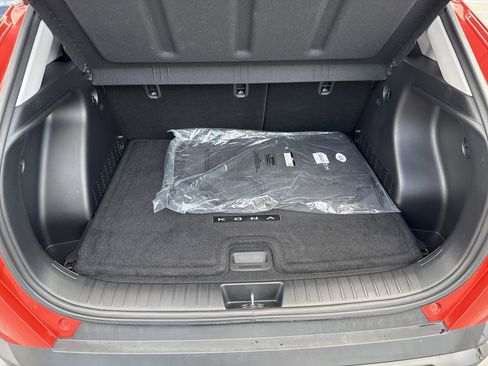 Used 2025 Hyundai Kona SEL image 5