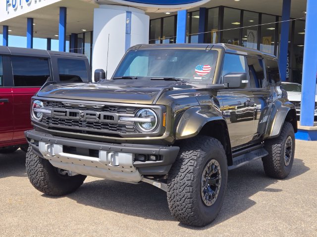 New 2025 Ford Bronco Raptor w/ Interior Carbon Fiber Pack AWD/4WD image 3