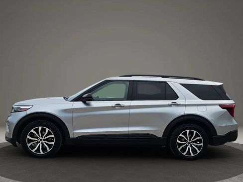 Used 2020 Ford Explorer ST w/ Premium Technology Package AWD/4WD image 2