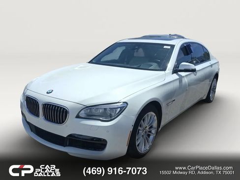 Used 2014 BMW 750Li RWD image 2
