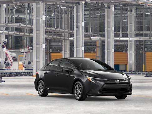 New 2026 Toyota Corolla LE AWD/4WD image 17