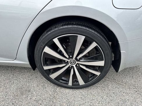 Used 2022 Nissan Altima 2.5 SR FWD image 6