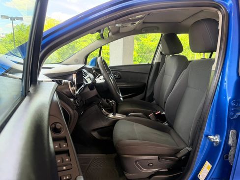 Used 2016 Chevrolet Trax LS FWD image 8