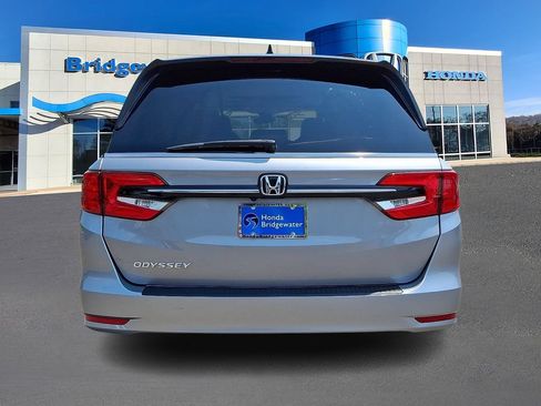 Used 2024 Honda Odyssey EX-L image 5