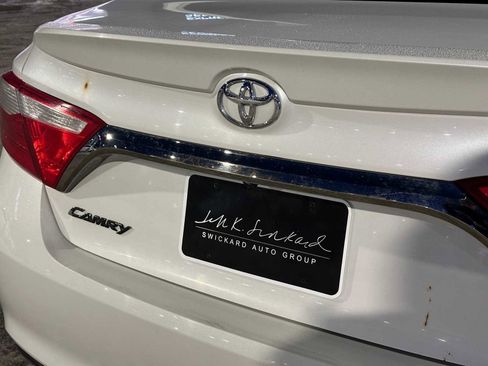Used 2015 Toyota Camry SE image 13