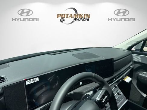 New 2026 Hyundai Santa Fe SE FWD image 9