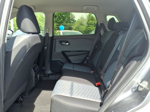 Certified 2023 Nissan Rogue SV AWD/4WD image 13