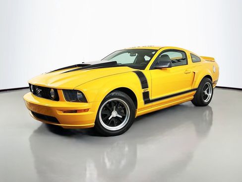 Used 2007 Ford Mustang GT image 3