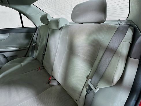 Used 2010 Toyota Corolla LE image 21