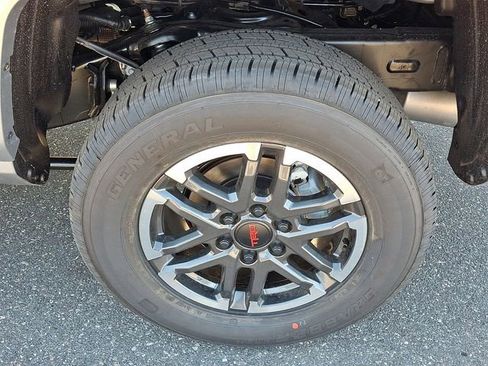 New 2026 Toyota Tacoma TRD Sport w/ TRD Sport Upgrade Package image 7