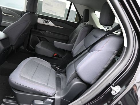 New 2025 Ford Explorer Active image 20