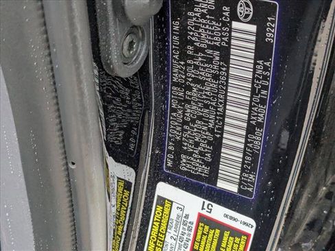 Used 2024 Toyota Camry LE image 22