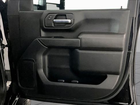 Certified 2022 Chevrolet Silverado 2500 Custom w/ Custom Value Package RWD image 21
