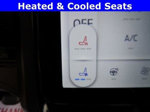 Used 2023 Ford Expedition Max Platinum image 3