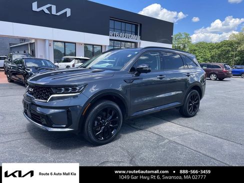 Used 2023 Kia Sorento SX AWD/4WD image 1