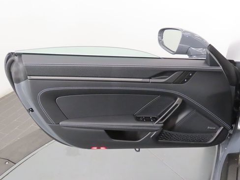 Certified 2026 Porsche 911 GT3 RWD image 33