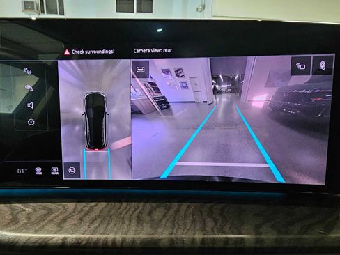 Certified 2025 Audi Q5 Premium Plus w/ Premium Plus image 24