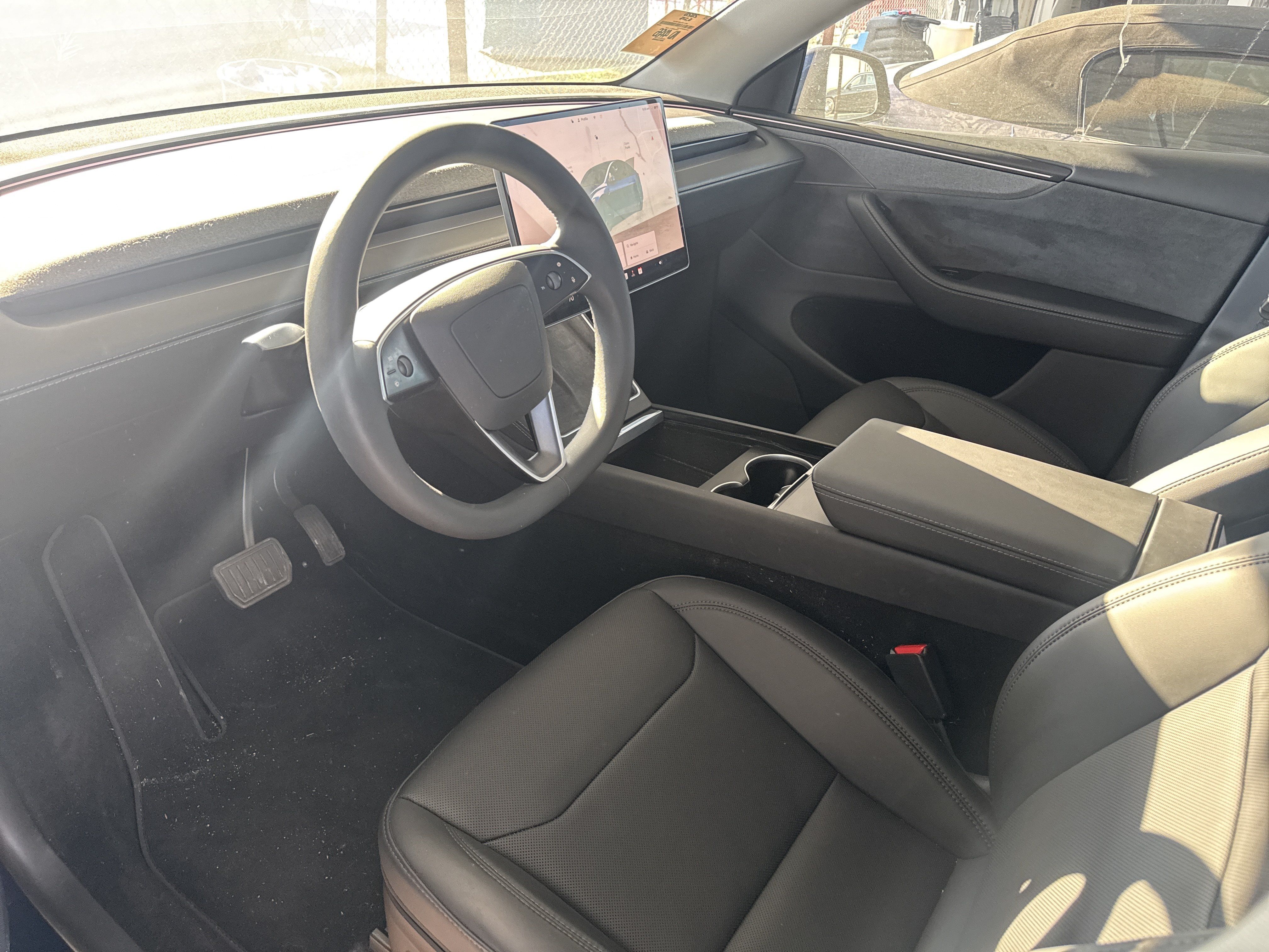 Used 2026 Tesla Model Y AWD image 5