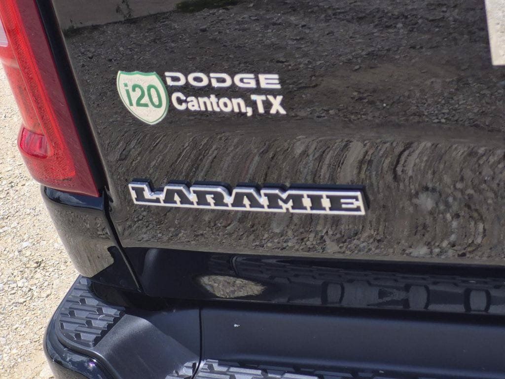 New 2026 RAM 1500 Laramie w/ Advanced Safety Group II AWD/4WD image 11