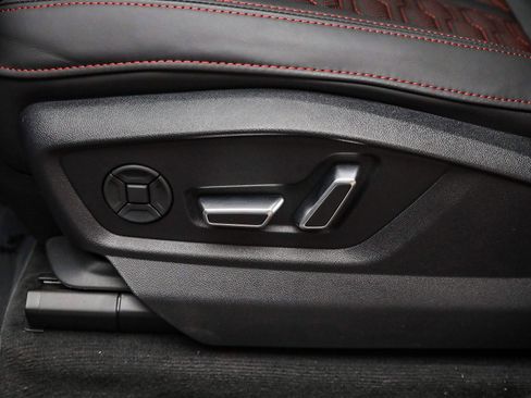 New 2026 Audi RS Q8 performance image 31