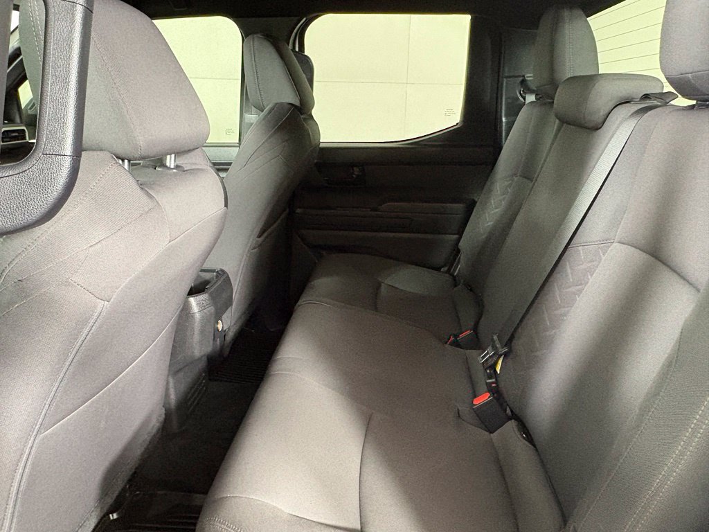 Used 2024 Toyota Tacoma SR5 AWD/4WD image 34