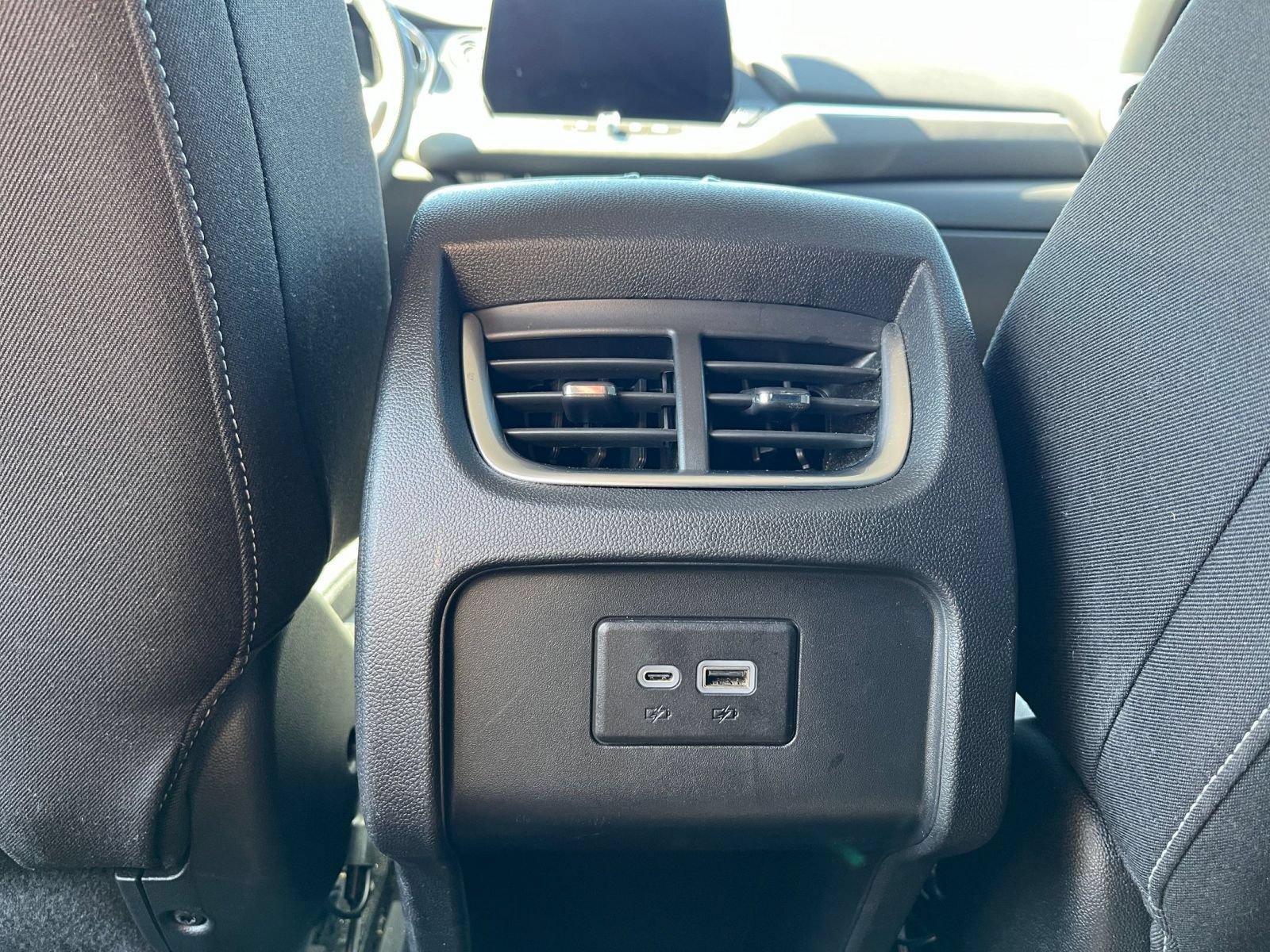 Used 2025 Chevrolet Blazer LT FWD image 22