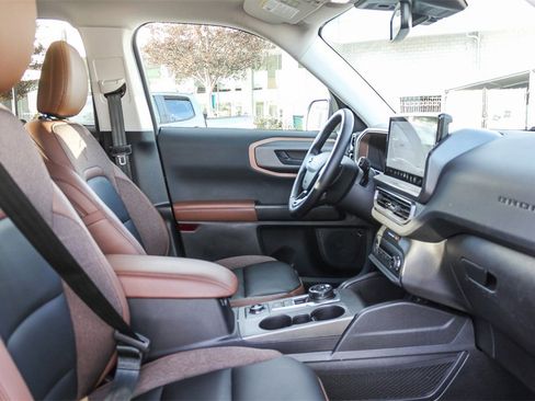 Used 2025 Ford Bronco Sport Outer Banks w/ Outer Banks Tech Package+ image 21