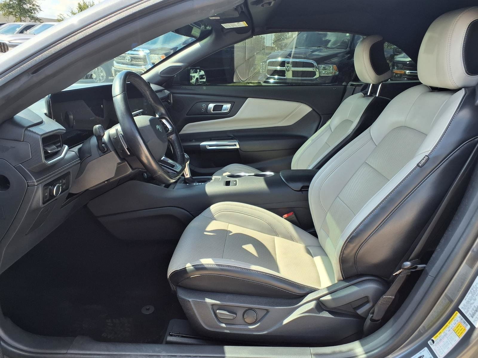 Used 2024 Ford Mustang GT Premium RWD image 17