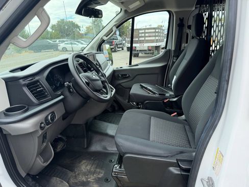 Used 2025 Ford Transit 250 Low Roof w/ Exterior Upgrade Package RWD image 10