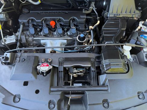 Used 2022 Honda HR-V EX image 8