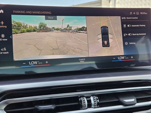 Used 2023 BMW 330i xDrive Sedan w/ Premium Package AWD/4WD image 14