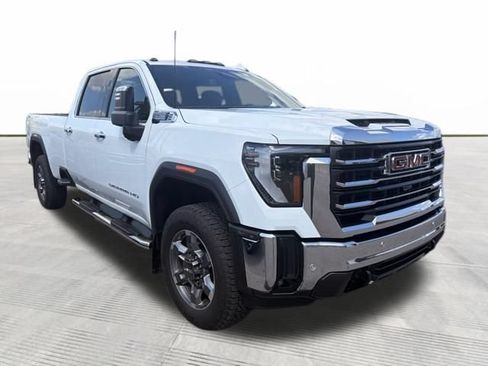 Used 2025 GMC Sierra 2500 SLT w/ SLT Convenience Package AWD/4WD image 3