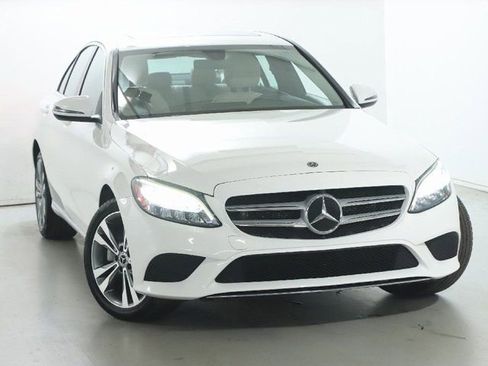 Used 2021 Mercedes-Benz C 300 4MATIC Sedan image 2
