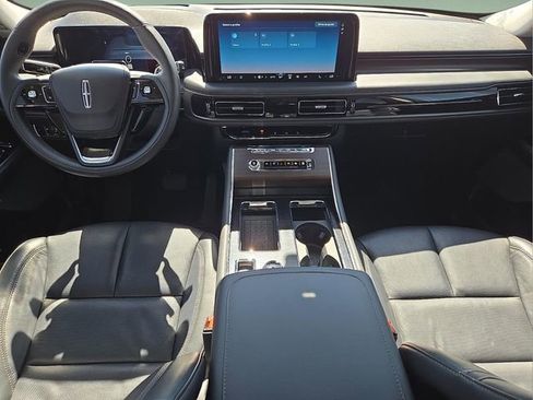 Used 2025 Lincoln Aviator Reserve w/ Illumination Package image 19
