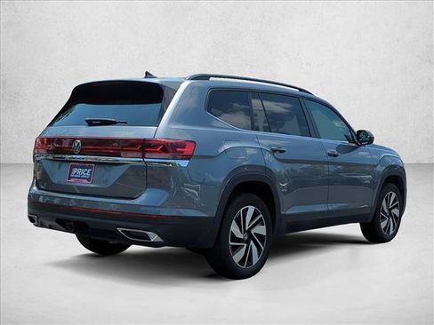 Used 2024 Volkswagen Atlas SE FWD image 5