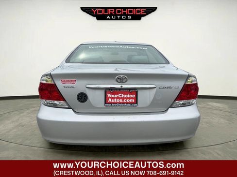 Used 2006 Toyota Camry LE FWD image 4