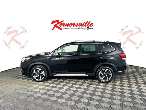 Used 2022 Subaru Forester Touring w/ Popular Package #2 image 4