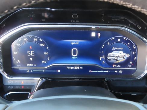 Certified 2022 Chevrolet Silverado 1500 RST w/ Z71 Off-Road Package image 23