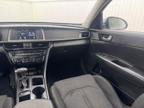 Used 2018 Kia Optima LX image 16