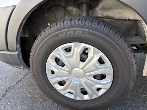 Used 2022 Ford Transit 250 Low Roof w/ Exterior Upgrade Package image 31