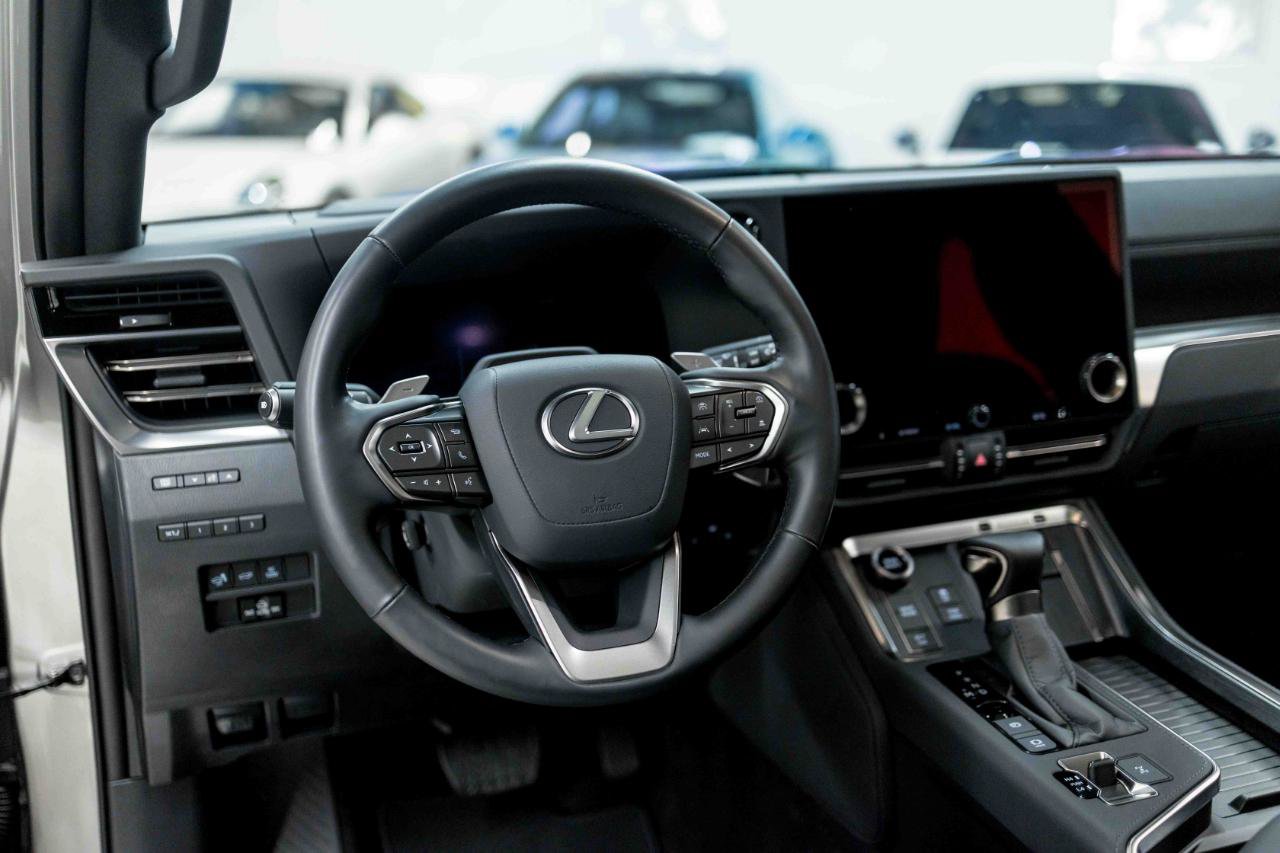 Used 2026 Lexus GX 550 w/ Accessory Package (ZB) AWD/4WD image 77