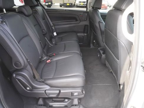 Used 2025 Honda Odyssey EX-L image 18