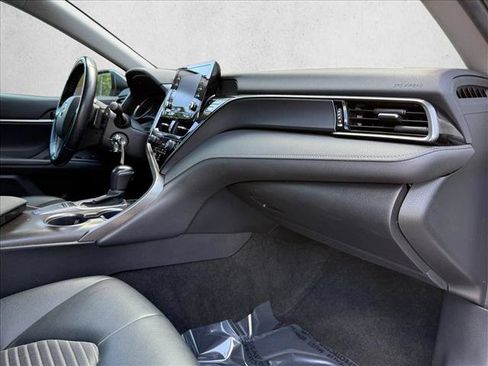 Used 2022 Toyota Camry SE FWD image 26