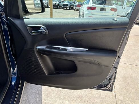 Used 2017 Dodge Journey SE w/ Popular Equipment Group AWD/4WD image 17