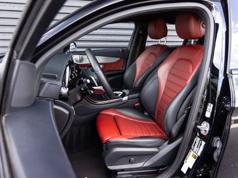 Used 2018 Mercedes-Benz GLC 43 AMG 4MATIC Coupe image 22