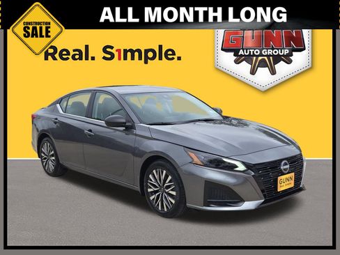 New 2026 Nissan Altima 2.5 SV FWD image 1